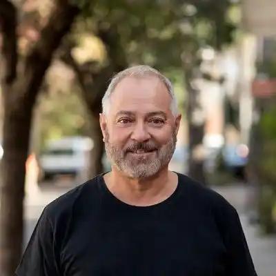 Oscar Córdoba de La Libertad Avanza dio el batacazo