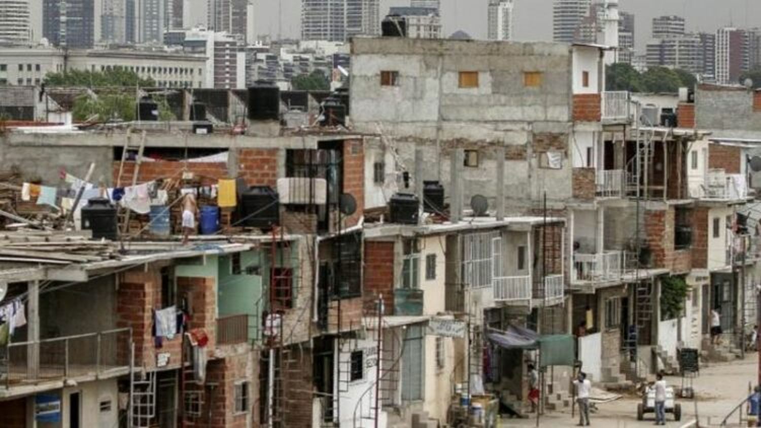 La crisis habitacional afecta a cuatro millones de hogares