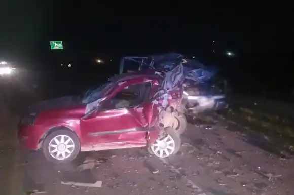 Choque brutal en Ruta 19: un muerto y un herido grave tras un violento impacto