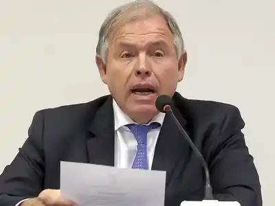El Gobierno nacional analiza un “relanzamiento” tras las elecciones