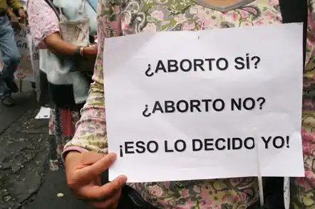 Uruguay: Con el aborto legal cayó la mortalidad materna