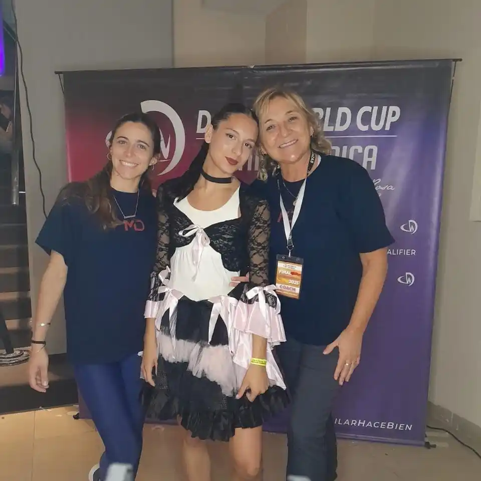 Tercer puesto Danza Jazz Azul Ojeda