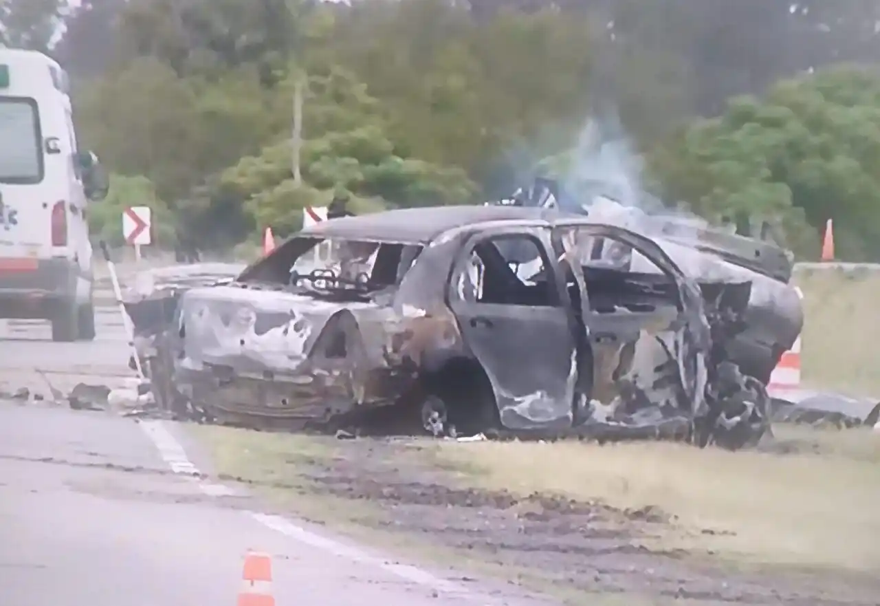 Terrible accidente en Ruta 14: fallecieron dos mujeres de San Gregorio