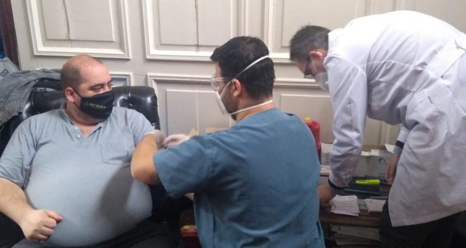 Coronavirus: En qué consiste el procedimiento de la Secretaría de Salud para detectar anticuerpos en personal esencial