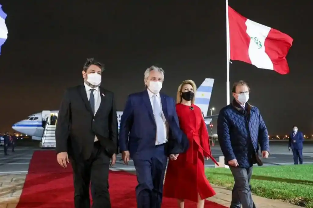 Alberto Fernández asistirá a la asunción de Pedro Castillo