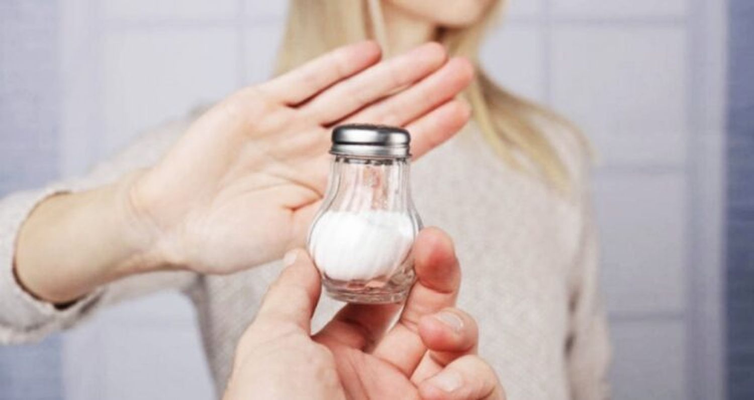 Semana de concientización del consumo de sal: por qué hace mal y qué hábitos se pueden cambiar
