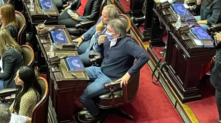 Acuerdo con el FMI: La Cámpora explicó el voto negativo de Máximo Kirchner y defenestró a Martín Guzmán