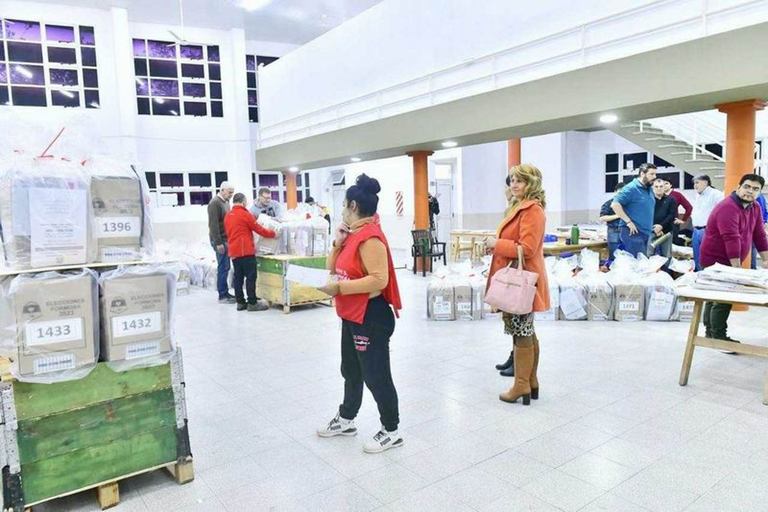 Elecciones: comenzó el despliegue de 
urnas y material electoral hacia el interior