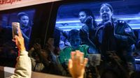 Hamas liberó a otros 10 rehenes, entre ellos a cuatro argentinas
