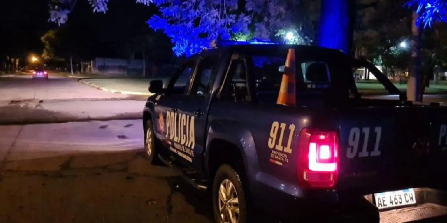 Incautación en Esperanza: CRE secuestró auto, drogas y réplica de pistola y trasladó a cuatro jóvenes