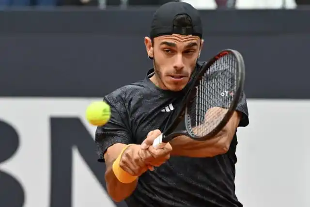 Jornada para el olvido para el tenis argentino en Roland Garros