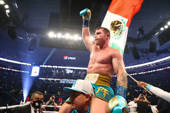 Así es el entrenamiento de Canelo Álvarez para su pelea en Arabia Saudita