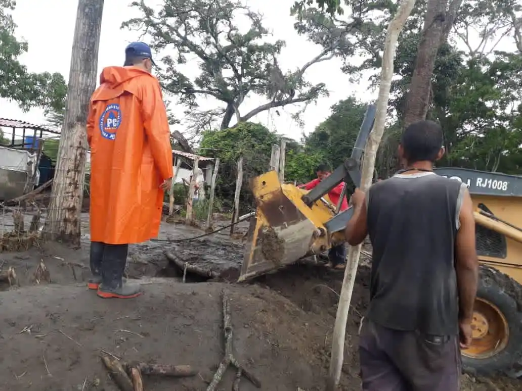 INUNDADAS LAS VIVIENDAS: fuertes lluvias en Lara dejan 102 familias afectadas