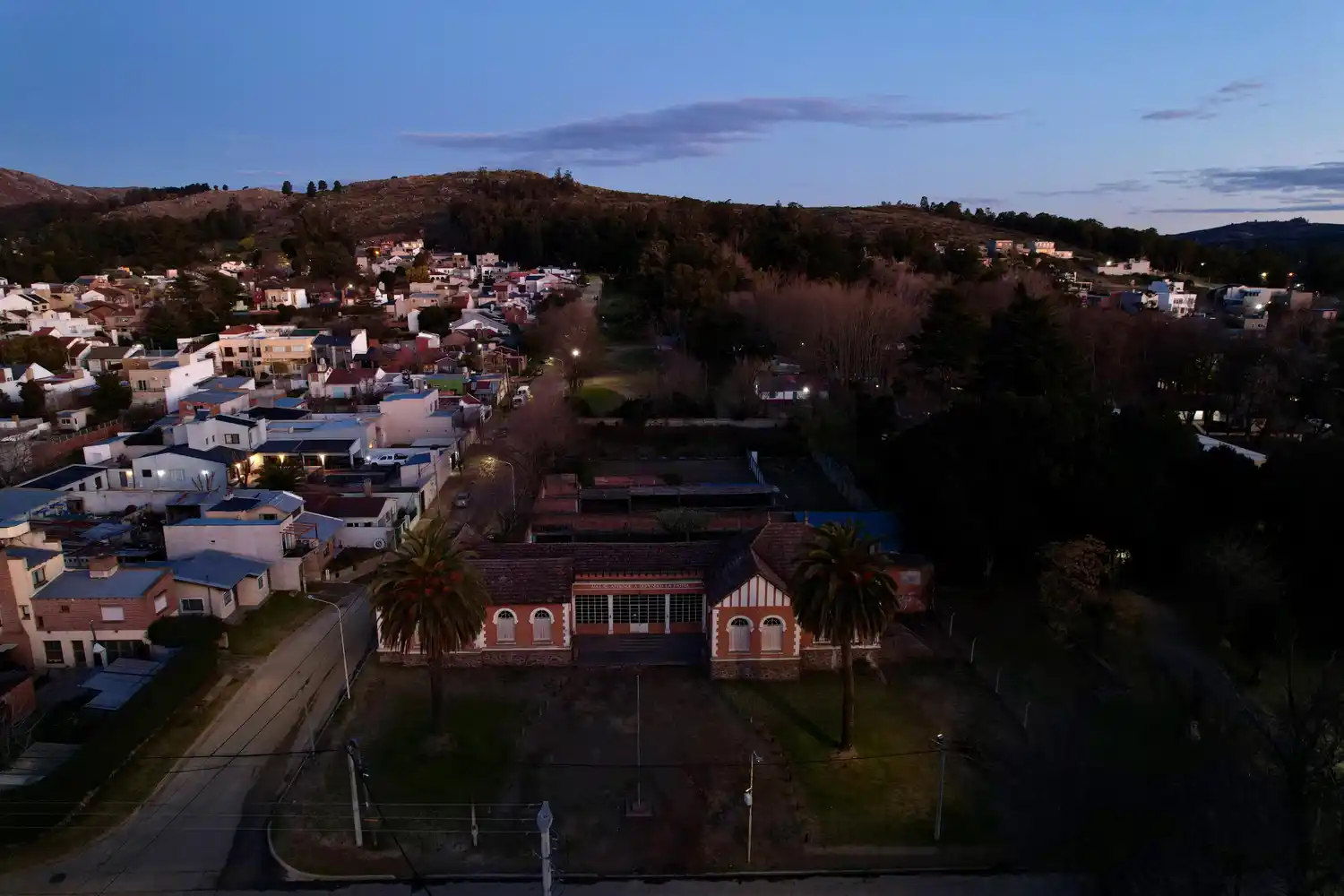 Vecinos del Tiro Federal reclaman por ruidos molestos, contaminación y riesgos para la seguridad