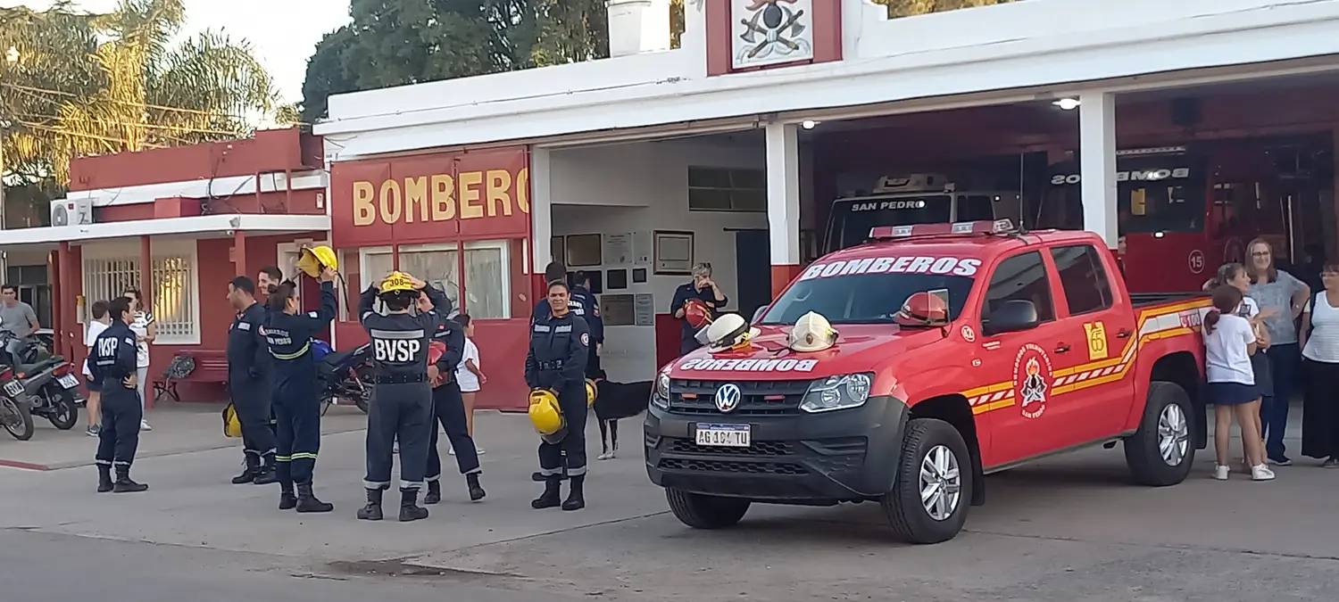 Los voluntarios habían partido a suelo bahiense el pasado lunes.