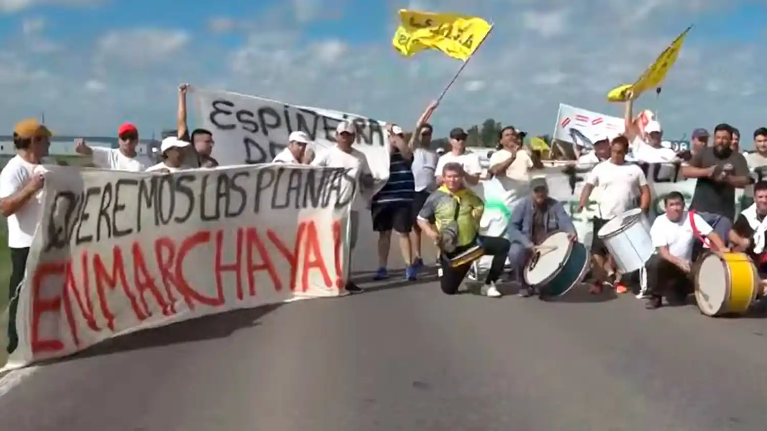 Desesperada situación en Lácteos Verónica: movilización y cortes en Ruta Nacional 34