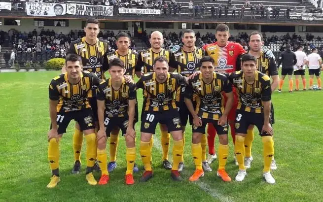Otro empate de Santamarina, que prolonga sus rachas