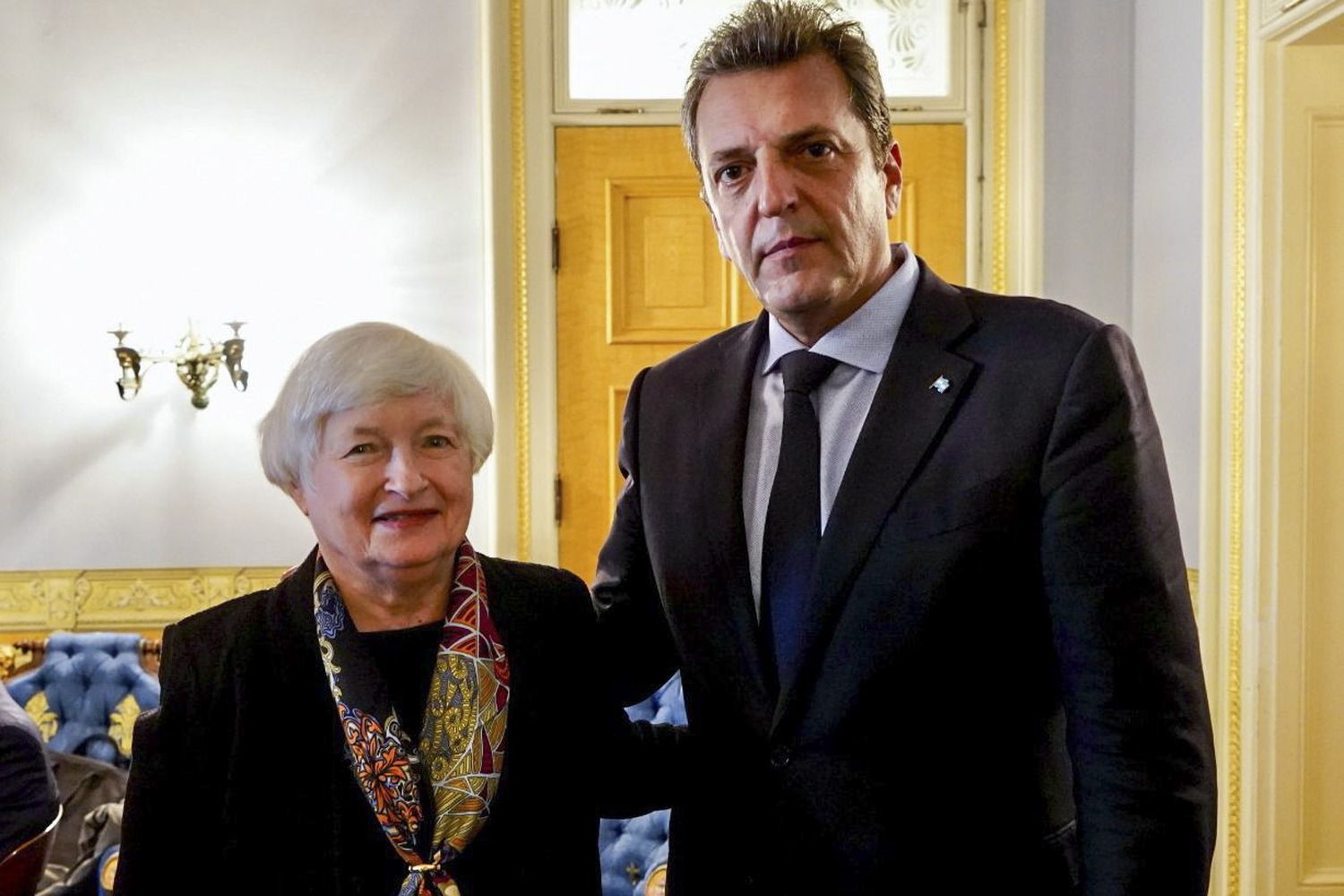 Massa se reunió con la secretaria del Tesoro