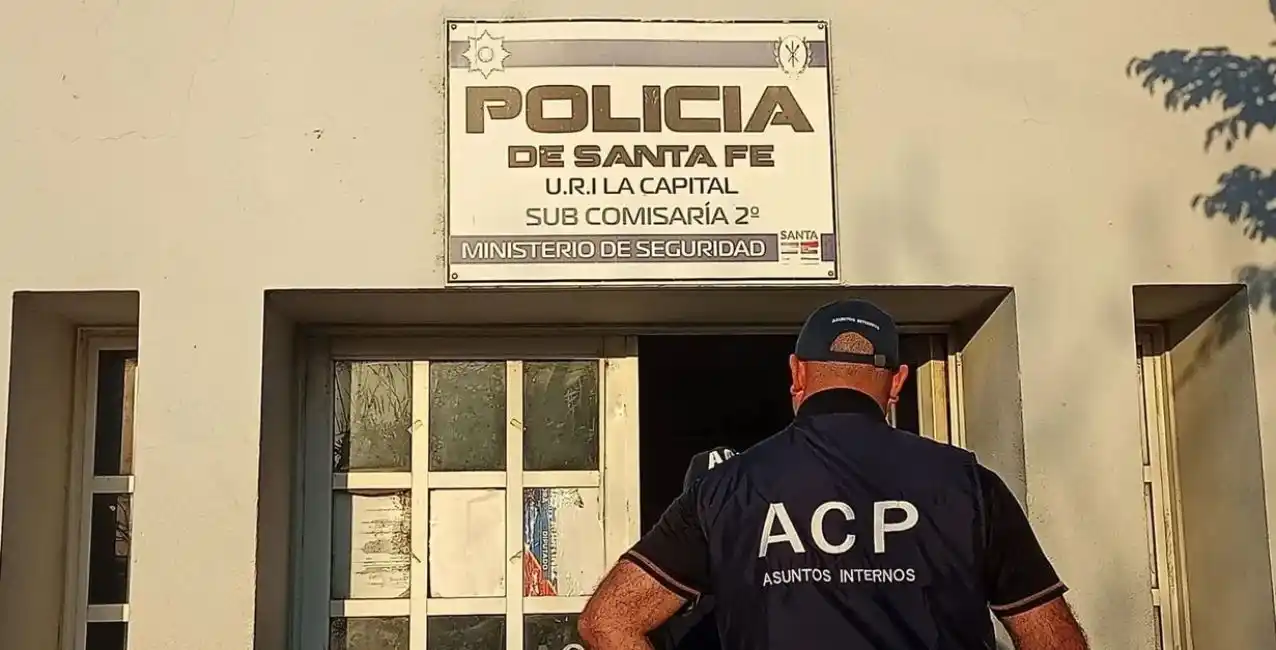 Requisaron dos comisarías en la ciudad de Santa Fe