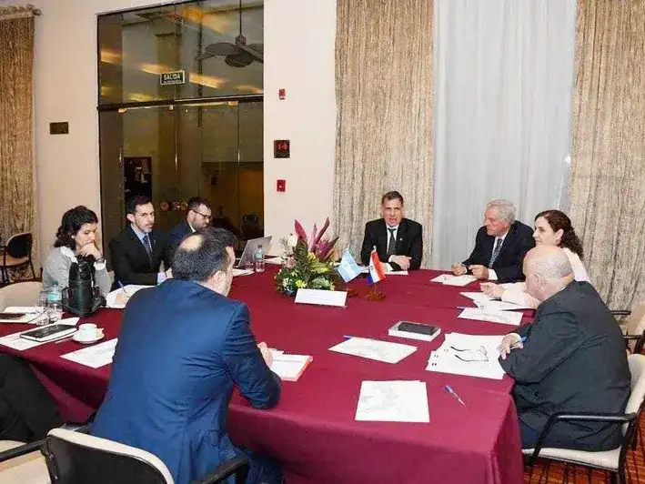 “Muy preocupante”: Nación no define el emplazamiento
del puente Cano-Pilar y obstaculiza la ejecución del proyecto