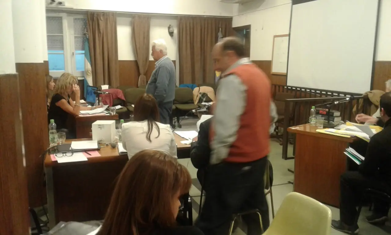 Un jurado popular declaró “culpable” a un acusado de abusar de una menor de edad