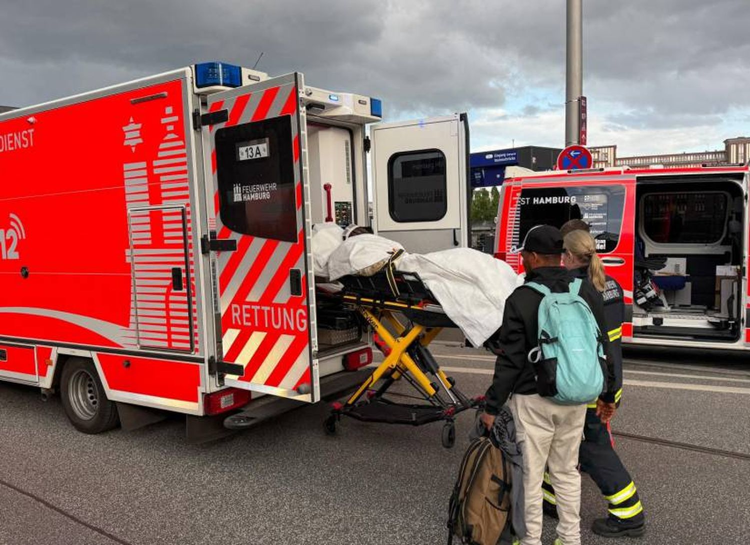 Ataque brutal en Alemania: una mujer apuñaló a 17 personas y varios están en estado crítico