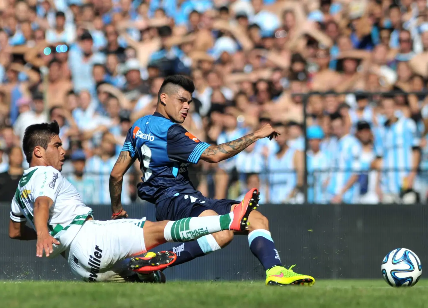 Racing le ganó a Banfield y no le pierde pisada a River