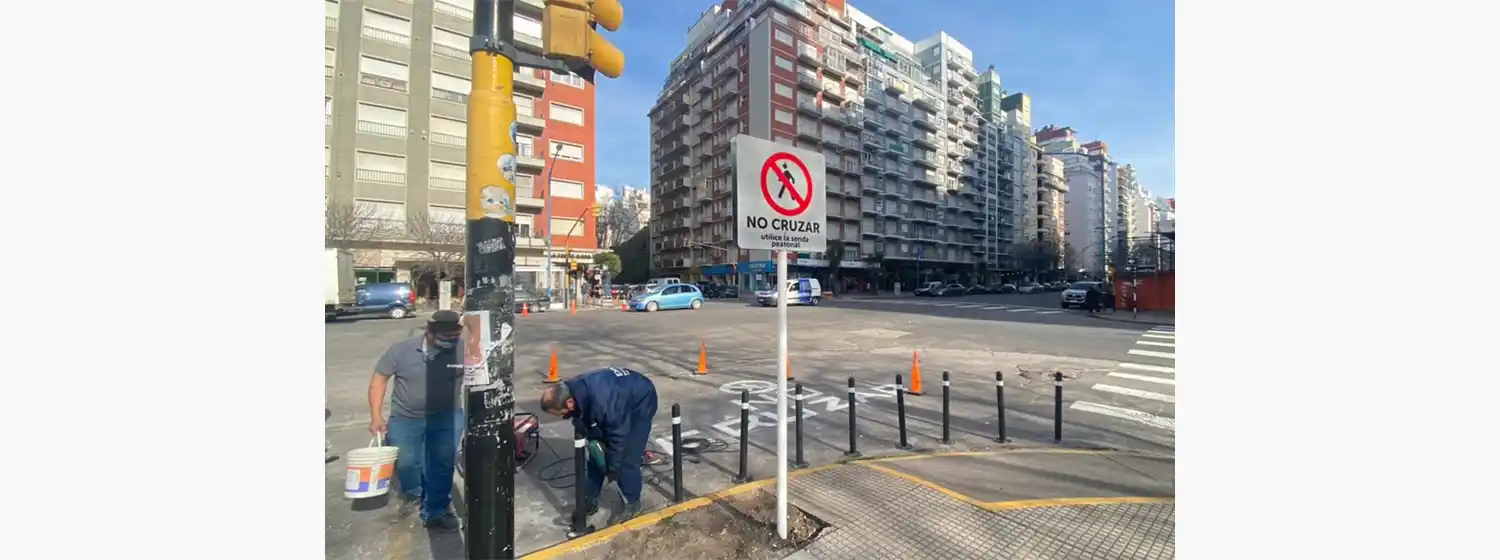 Plaza Colón: intervención del Municipio para ordenar el cruce peatonal
