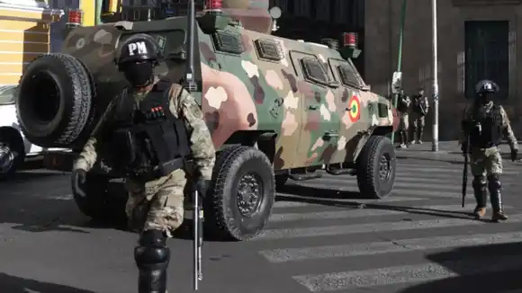 Gobiernos latinoamericanos condenan intento de golpe de Estado en Bolivia, mientras EE.UU. pide calma