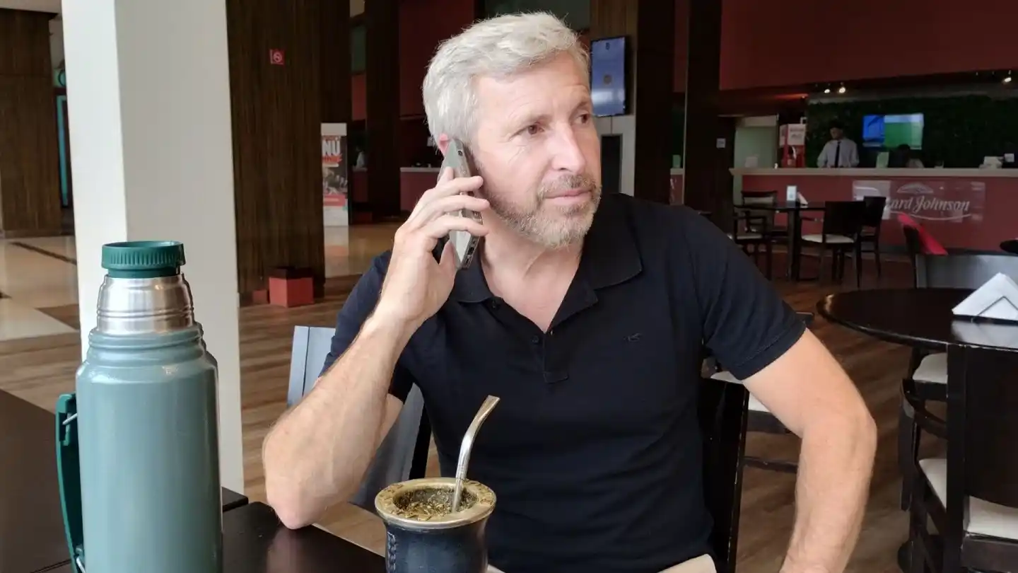 Rogelio Frigerio definirá si se apoya a Massa o a Milei 