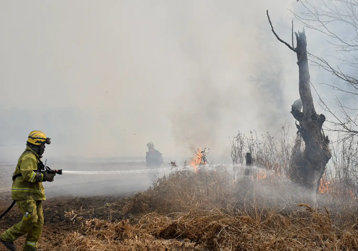 Continúa la alerta extrema por riesgo de incendios en Córdoba y llovería recién el fin de semana
