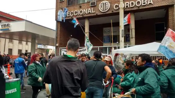 Paro de UTA en Córdoba: 20 choferes despedidos