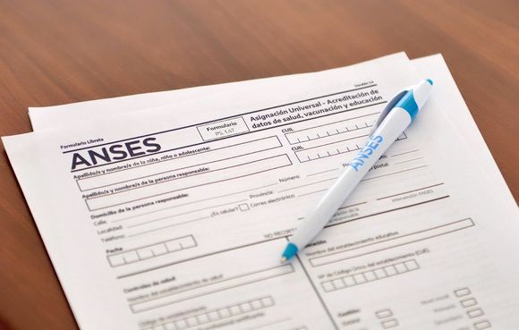 La libreta AUH puede presentarse sin turno en todas las oficinas de ANSES