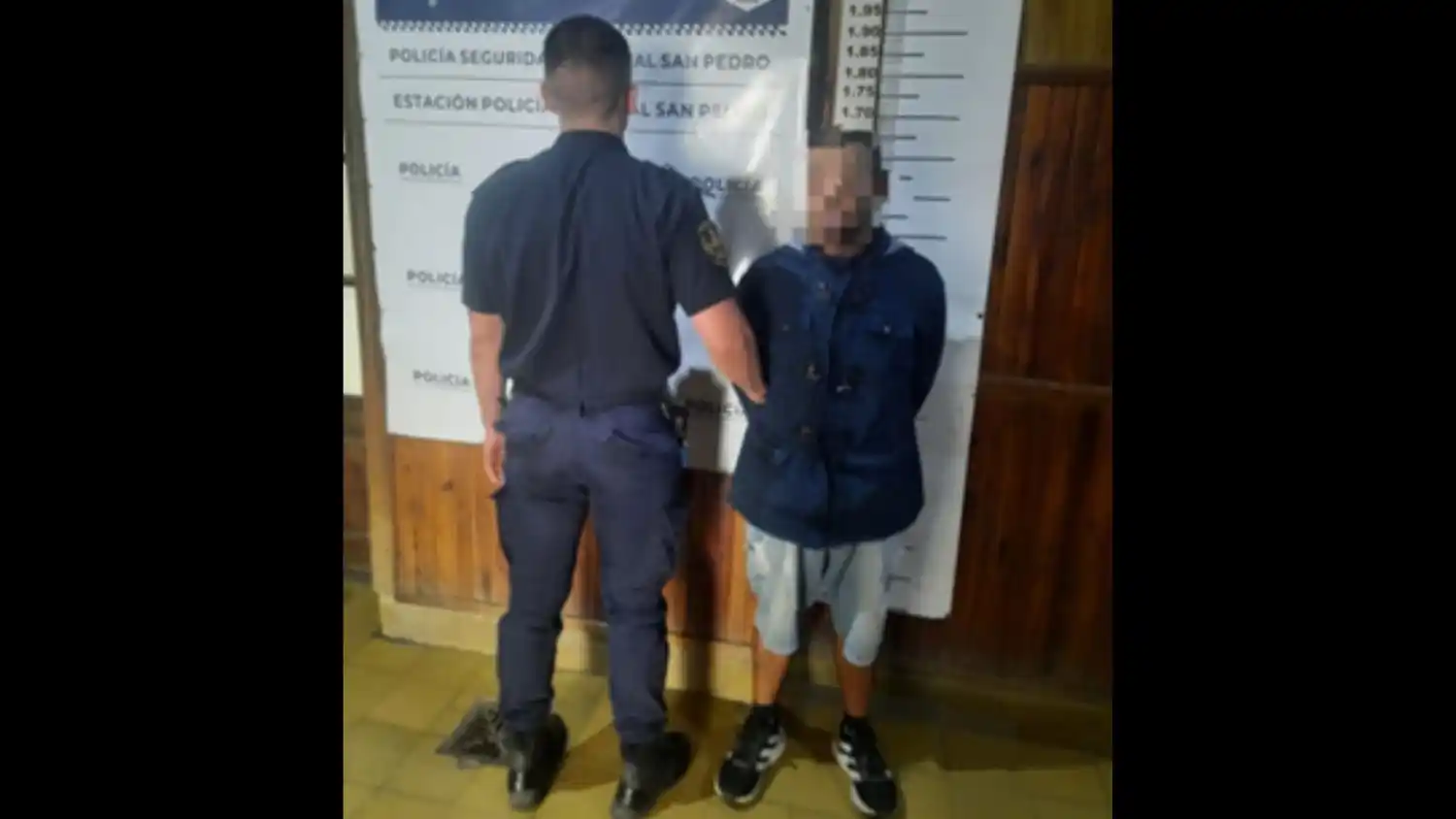 El individuo fue detenido por agredir a una mujer en Hermano Indio al 1600.