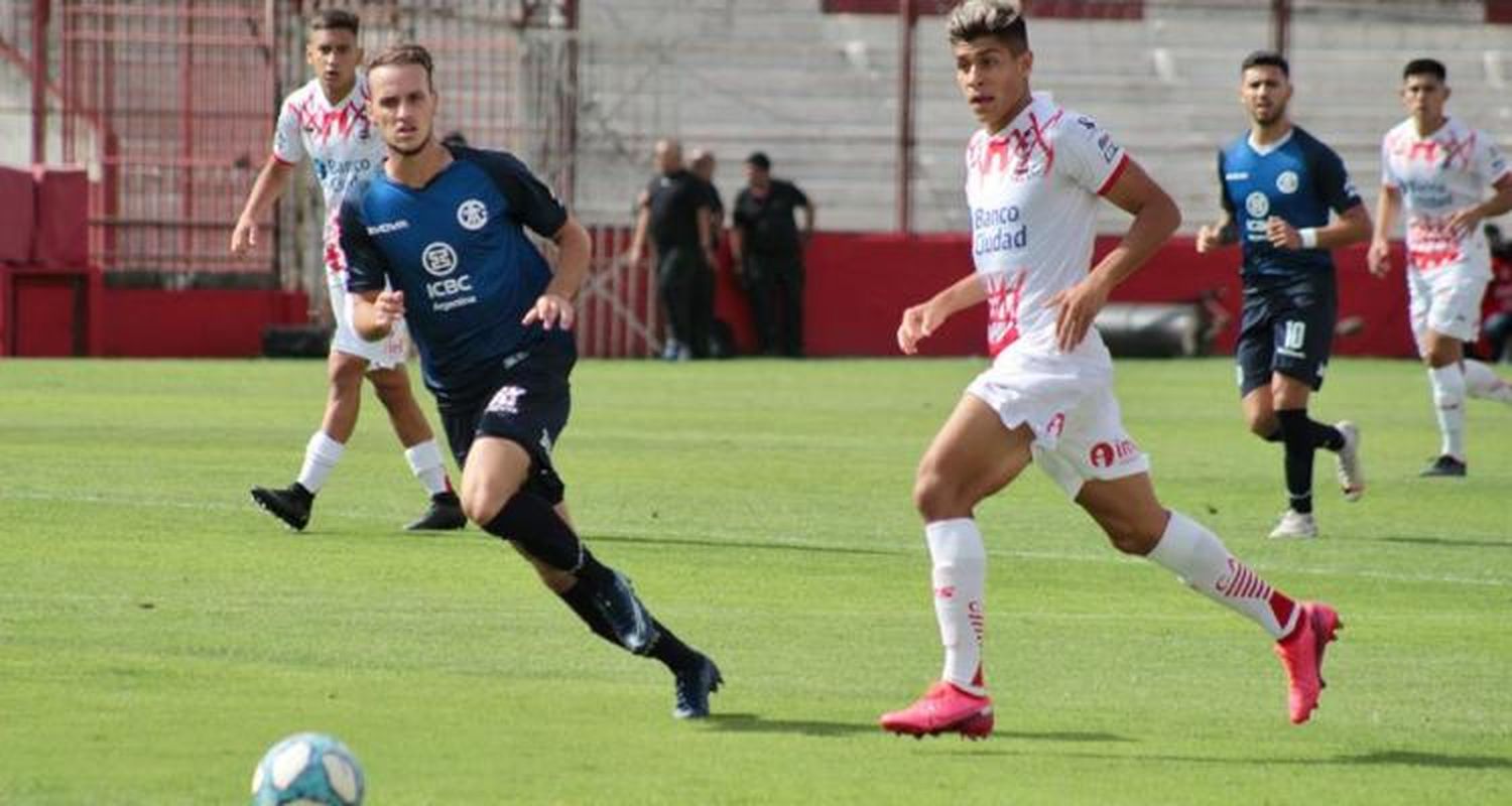 Cómo le está yendo en la Liga de España a Sevilla y Villarreal, los clubes interesados en Sebastián Ramírez
