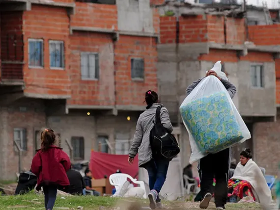 Una familia necesitó más de un millón de pesos para no ser pobre en febrero