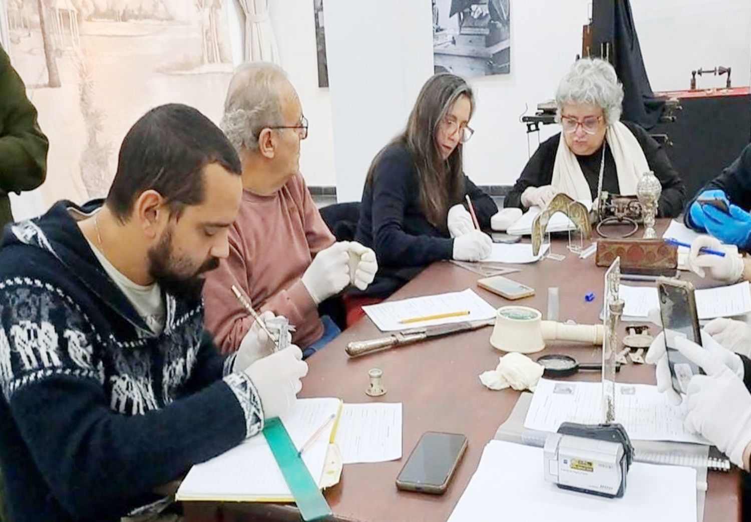 Buscan preservar el oficio de los plateros y el patrimonio histórico