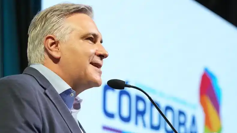 El nombre de Martín Llaryora dejó de aparecer en las comunicaciones oficiales del Gobierno de Córdoba.