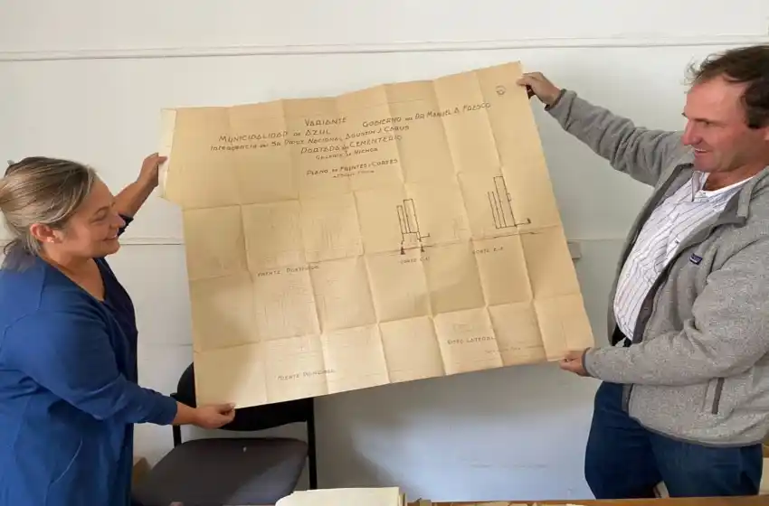 Sorpresa en Azul: encontraron 25 planos perdidos de las obras de Francisco Salamone en el municipio