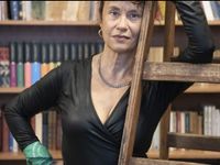 La escritora Elsa Drucaroff se presentará en la Unicen y desarrollará actividades en la ciudad