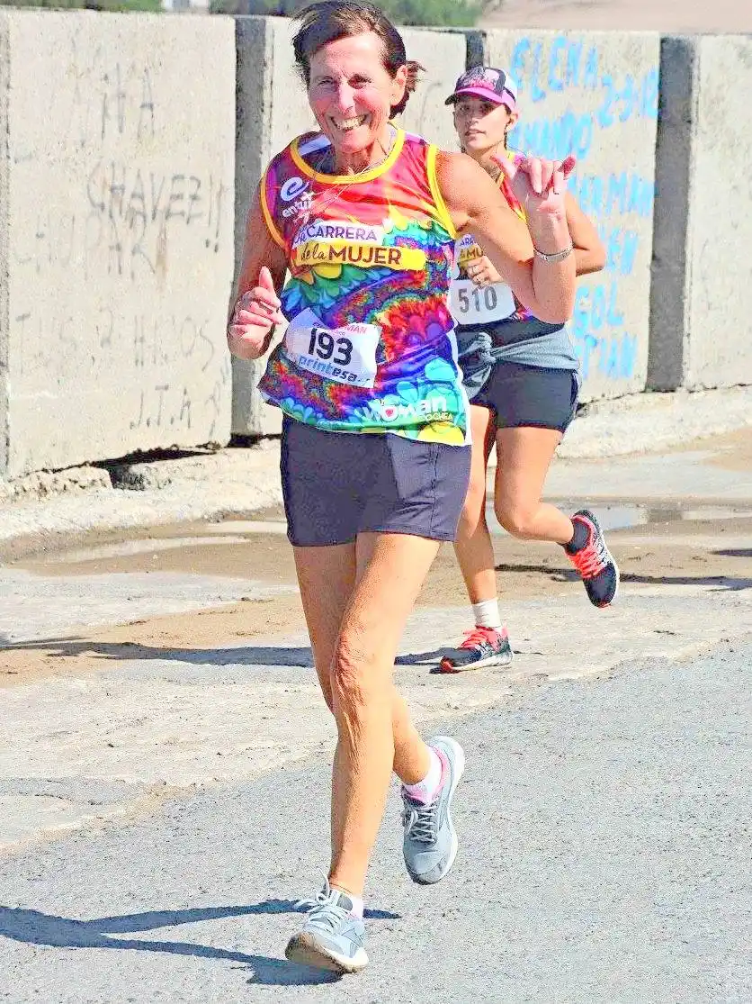 Elena González, múltiple campeona nacional de atletismo master
