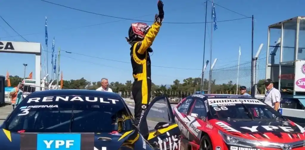 Leonel Pernía ganó de punta a punta en Córdoba y alcanzó su 14to. triunfo en la categoría