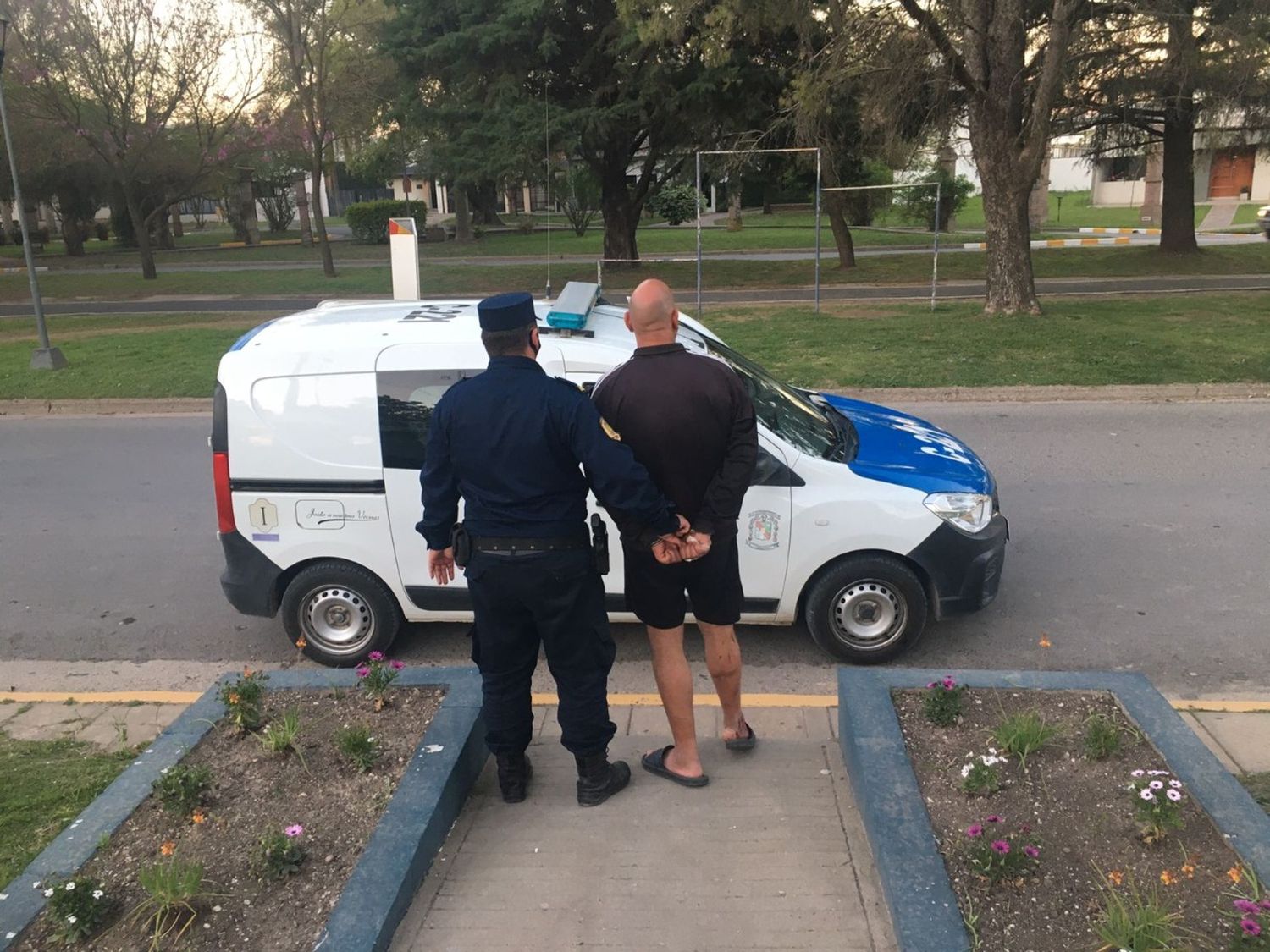 Fue detenido por el delito de daño en contexto de violencia de género