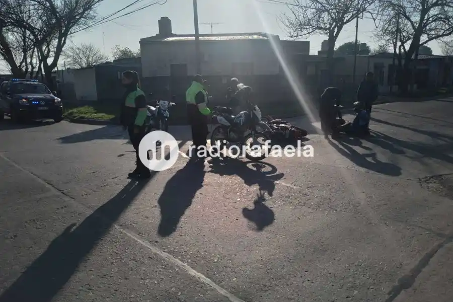 Accidente, el vehiculo de mayor porte se dió a la fuga