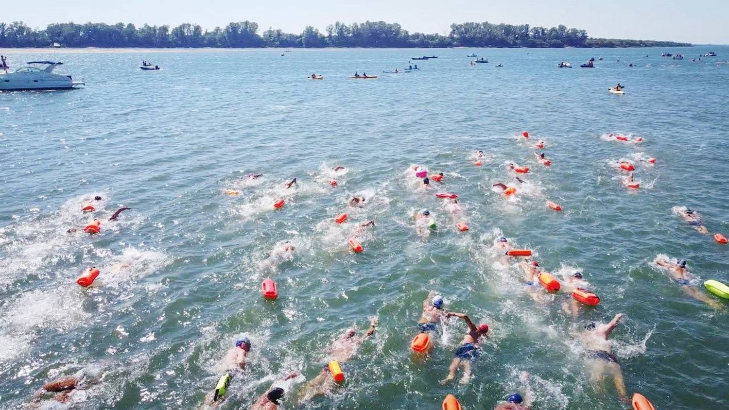 El lago de Concordia recibe el cierre del Circuito del Río Uruguay