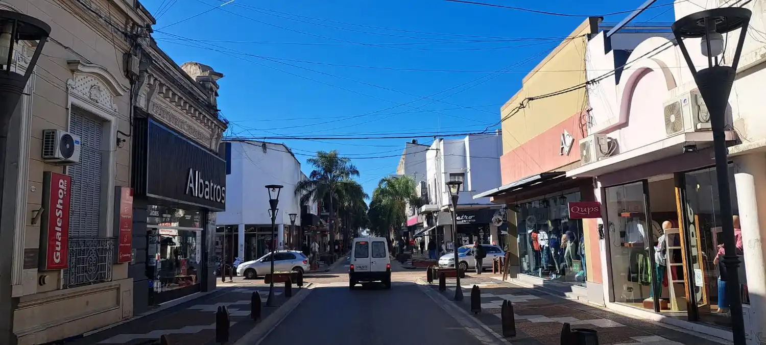 Un fin de semana largo donde los comercios abrirán sus puertas