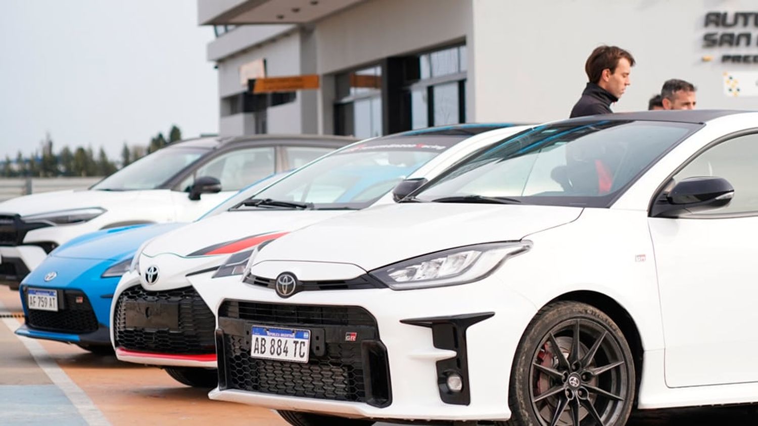 GR Day by Ginza: una jornada de velocidad y emoción en el autódromo  de San Nicolás