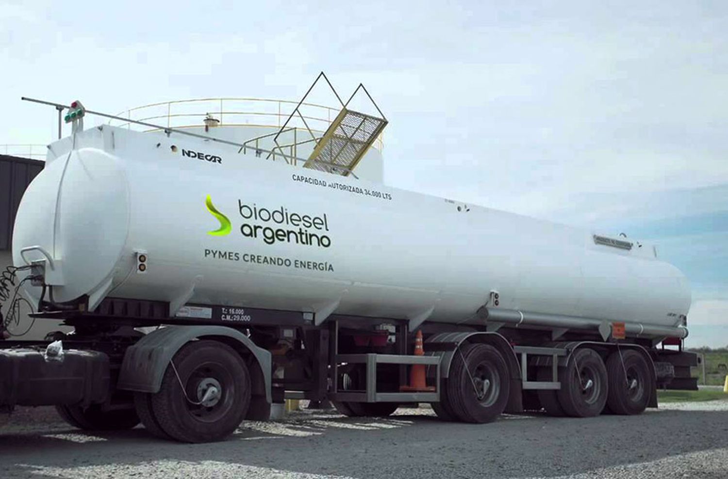 Derribando el mito: aseguran que el biodiesel “no daña los motores”