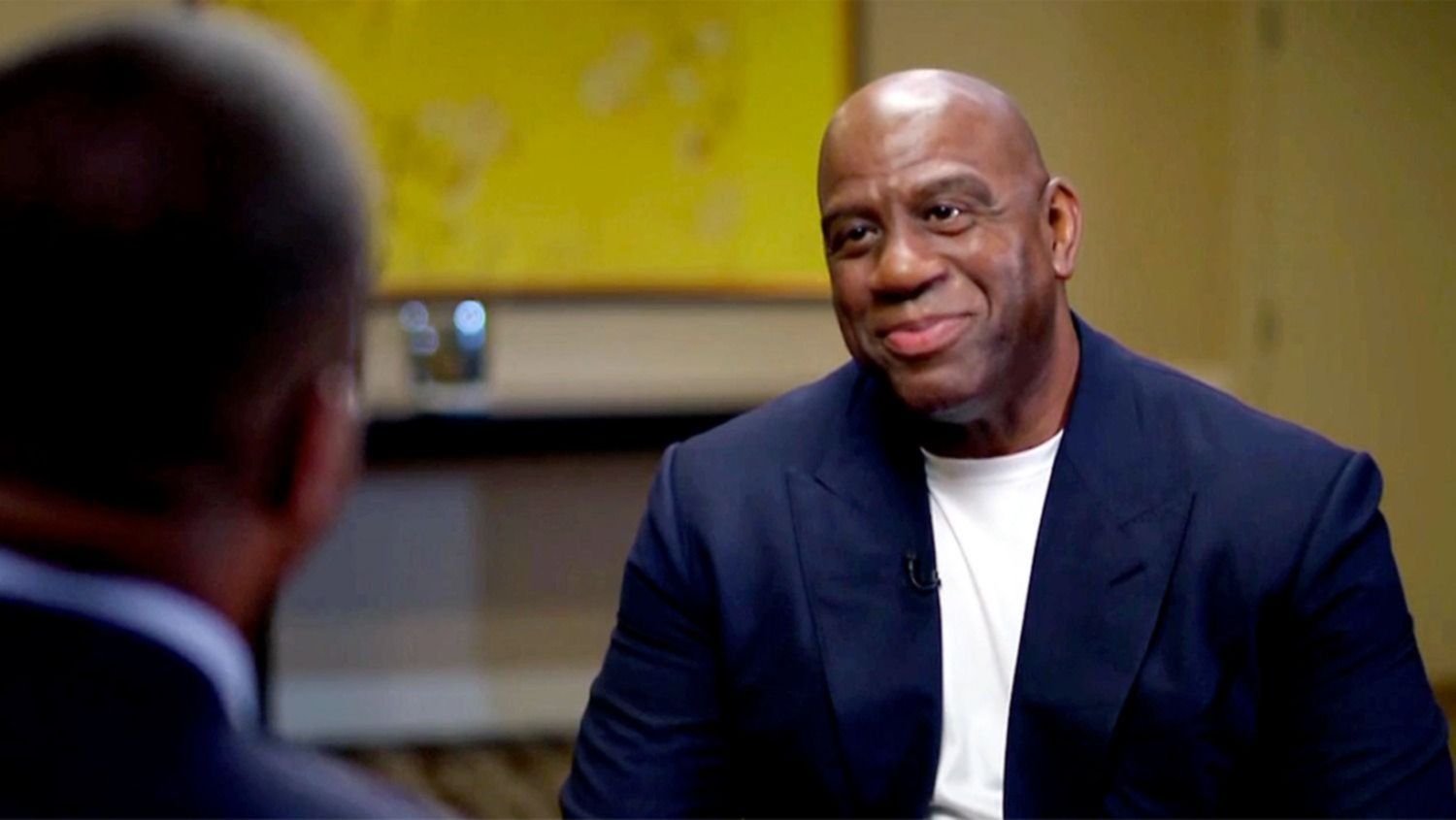 Magic Johnson contó cuál fue la decisión por la que se perdió $5.000 millones