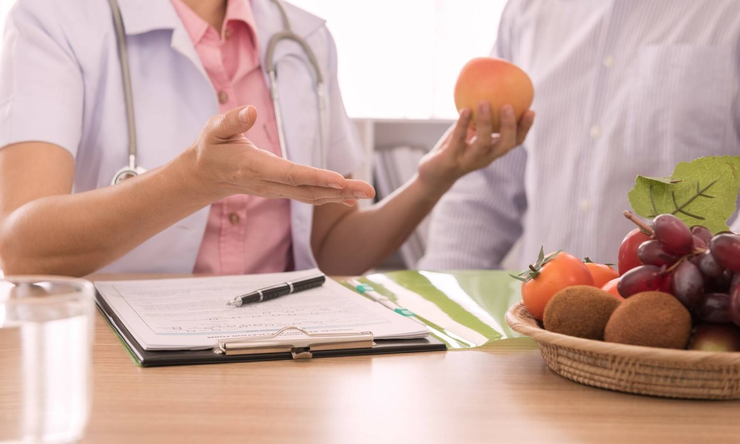 El Colegio de Nutricionistas bonaerense advierte sobre el intrusismo profesional y la práctica ilegal de la profesión